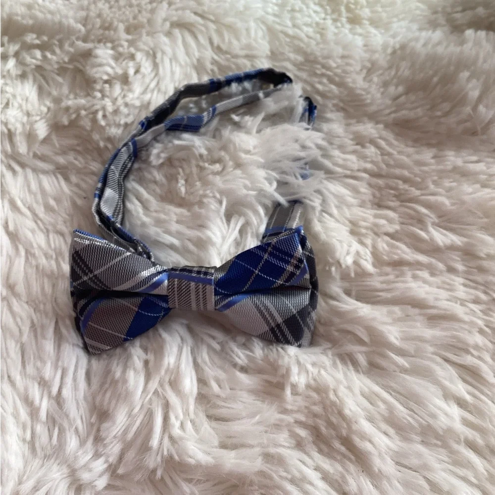 Boys bow tie